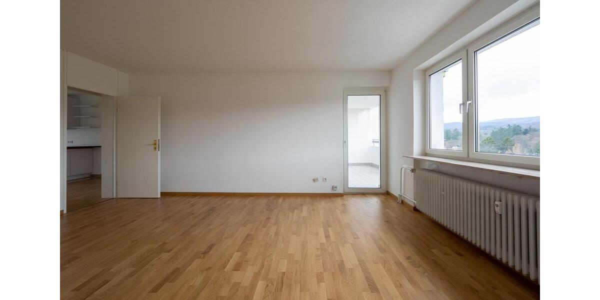 Etagenwohnung Bad Homburg vor der Höhe Gonzenheim - 4 Zimmer, 106 m&sup2;, 1.600&euro; | Angebot:26006745