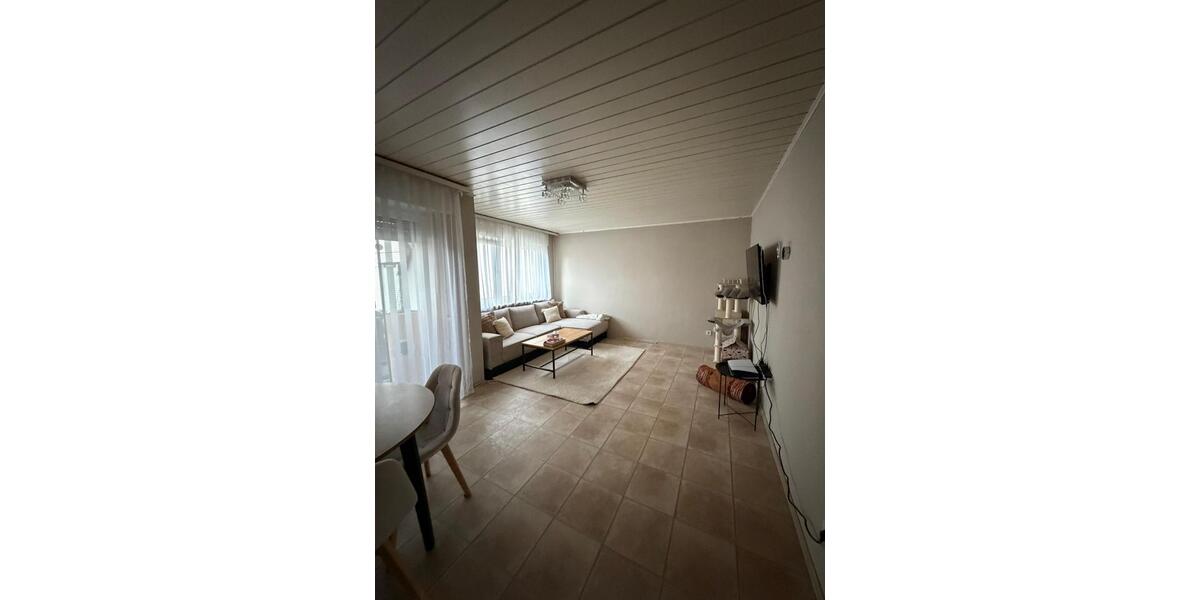 Etagenwohnung Hanau Groß-Steinheim - 3 Zimmer, 70 m&sup2;, 1.200&euro; | Angebot:26632485
