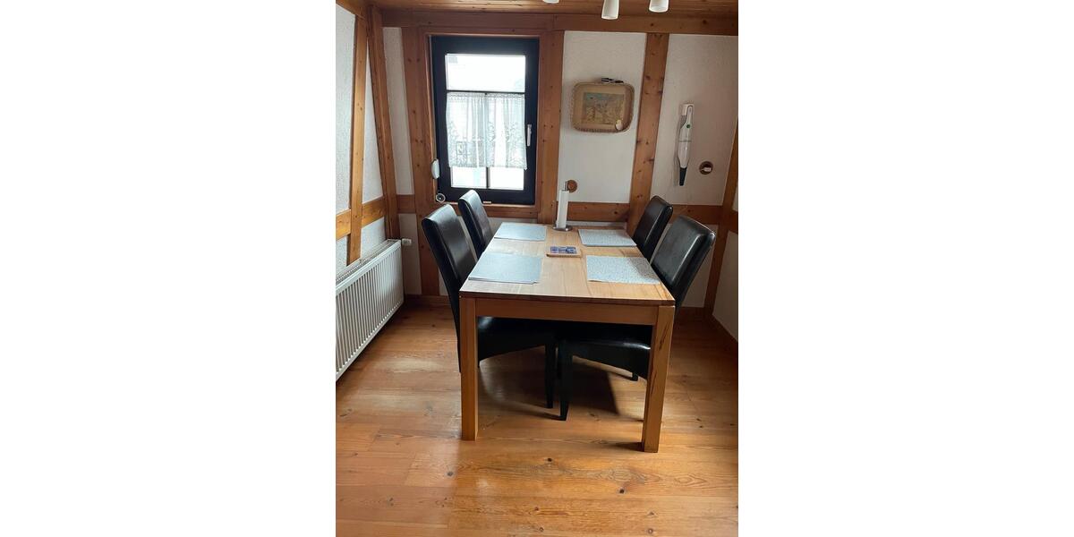 Einfamilienhaus Ortenberg - 7 Zimmer, 180 m&sup2;, 280.000&euro; | Angebot:25936656