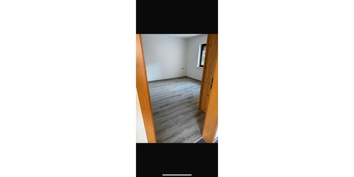Etagenwohnung Ranstadt - 3 Zimmer, 70 m&sup2;, 700&euro; | Angebot:25900533