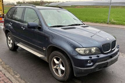 BMW X5 500.300 km 4.800 &euro; Hanau 63452