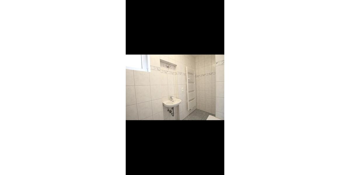 Einfamilienhaus Frankfurt am Main Nord-Ost - 14 Zimmer, 375 m&sup2;, 1.500.000&euro; | Angebot:25861214