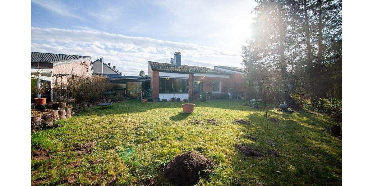 Bungalow Dieburg - 4 Zimmer, 89 m&sup2;, 379.000&euro; | Angebot:25693357