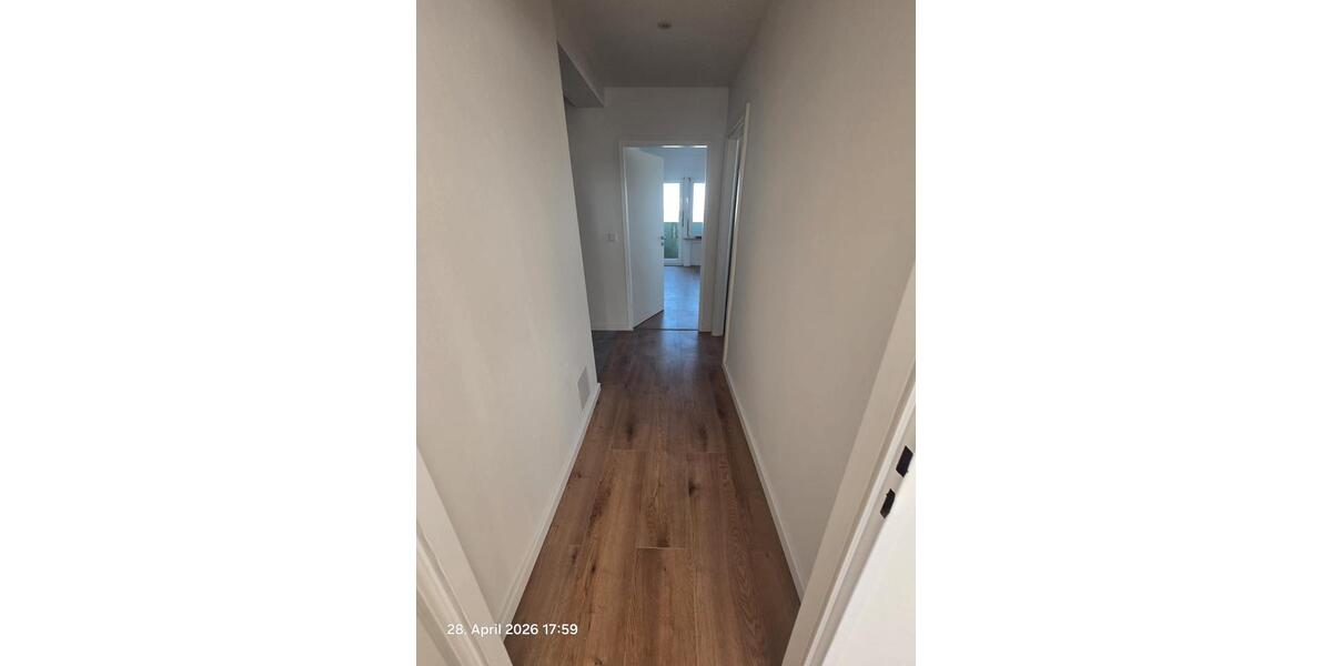 Etagenwohnung Offenbach am Main Hafen - 3 Zimmer, 75 m&sup2;, 1.200&euro; | Angebot:26482978