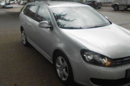 VW Golf 328.000 km 2.850 &euro; Frankfurt am Main 60386