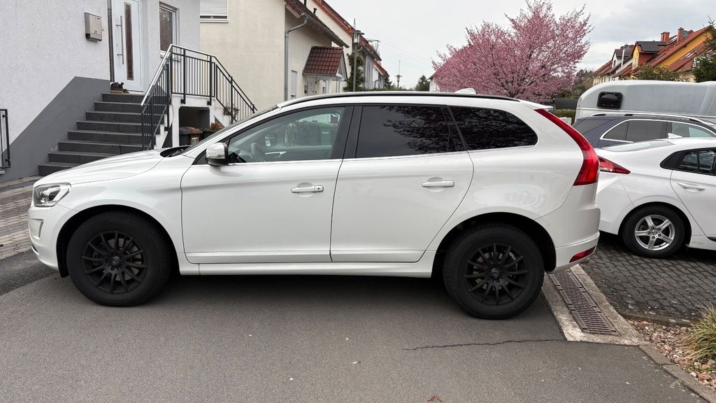 Volvo XC60 183.000 km 14.500 &euro; Maintal 63477