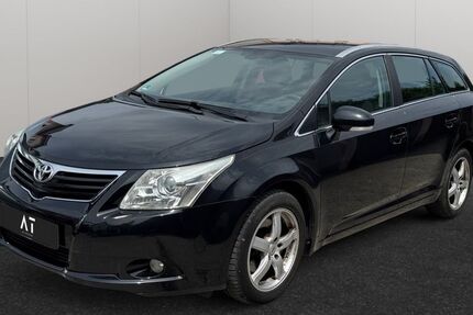 Toyota Avensis 221.424 km 3.490 &euro; Frankfurt am Main 65933