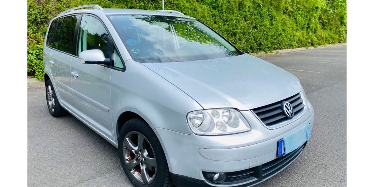 VW Touran 250.000 km 3.500 &euro; Frankfurt am Main 60435