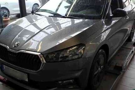 Skoda Fabia 58.800 km 15.999 &euro; Mühlheim a. Main 63165