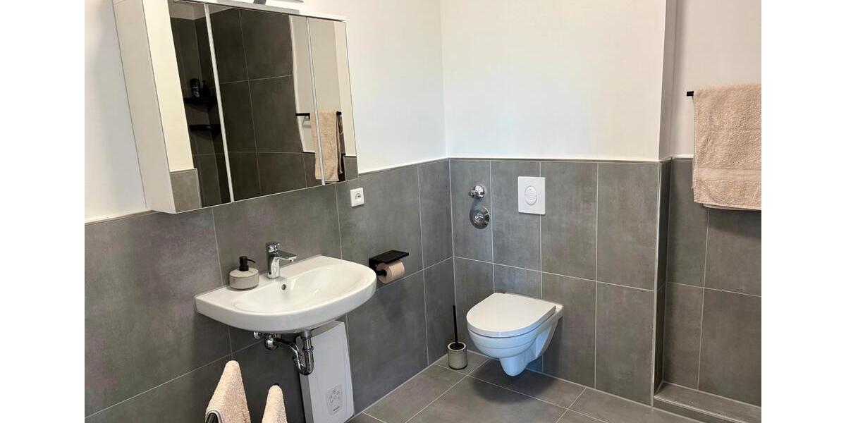 Etagenwohnung Sailauf - 2 Zimmer, 53 m&sup2;, 1.200&euro; | Angebot:25975838