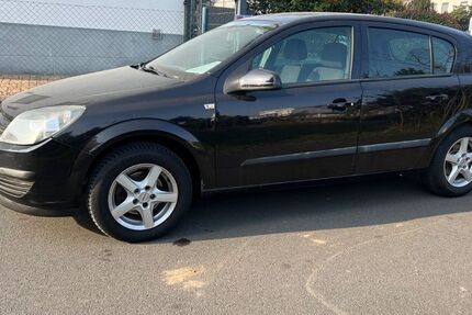 Opel Astra 162.000 km 2.490 &euro; STOCKSTADT 63811