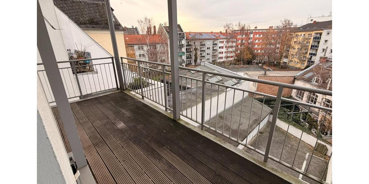 Etagenwohnung Frankfurt am Main Bockenheim - 3 Zimmer, 80 m&sup2;, 1.590&euro; | Angebot:25755743