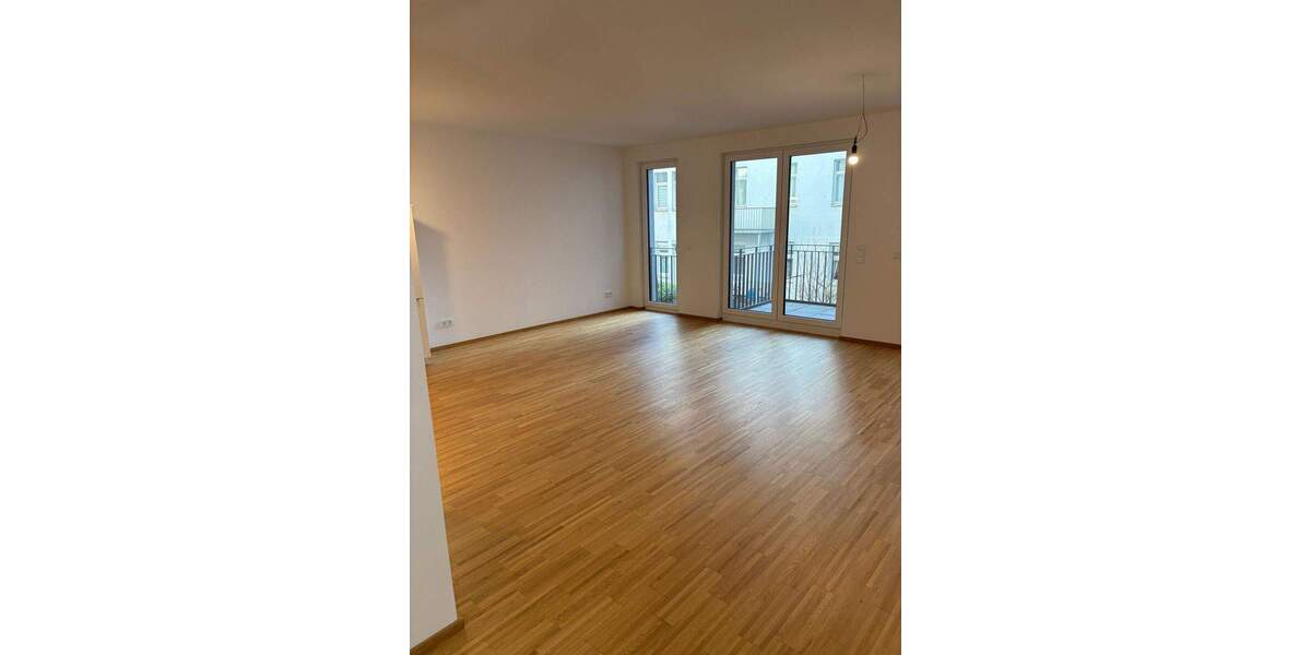 Etagenwohnung Offenbach am Main Hafen - 2 Zimmer, 71 m&sup2;, 1.335&euro; | Angebot:25772898