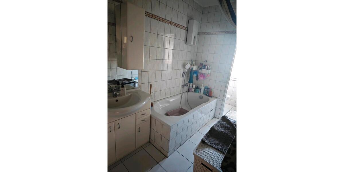 Etagenwohnung Aschaffenburg Österreicher Kolonie - 3 Zimmer, 76 m&sup2;, 183.000&euro; | Angebot:24472547