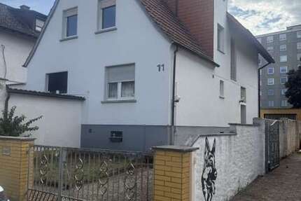 Haus Rodenbach - 8 Zimmer, 202 m&sup2;, 395.000&euro; | Angebot:27417464