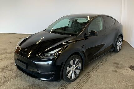 Tesla Model Y 112.269 km 28.566 &euro; Eschborn 65760