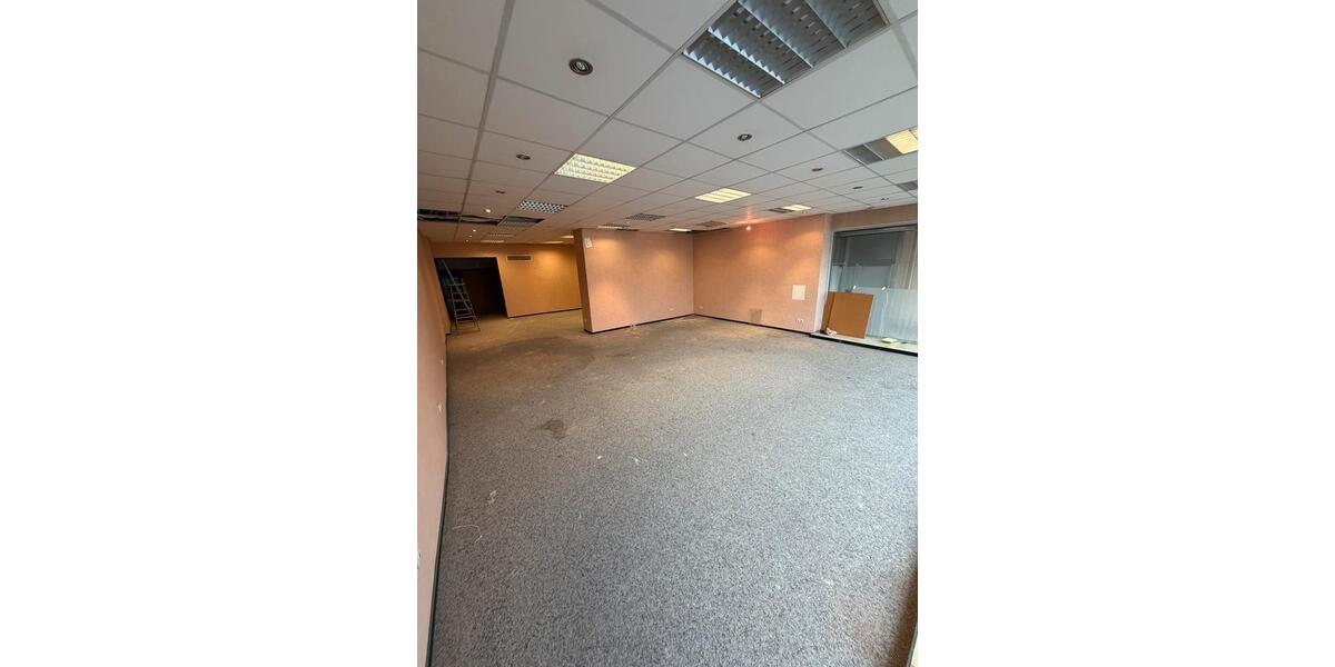 Gewerbeobjekt Frankfurt am Main Sachsenhausen Süd - 2.400&euro; | Angebot:25229550