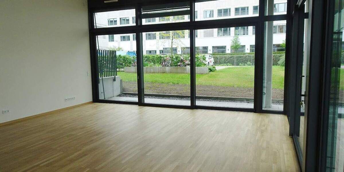 Terrassenwohnung Frankfurt am Main Schwanheim - 3 Zimmer, 103 m&sup2;, 1.900&euro; | Angebot:25672137