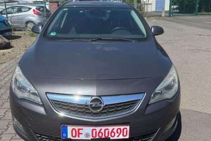 Opel Astra 99.000 km 6.800 &euro; Mühlheim 63165