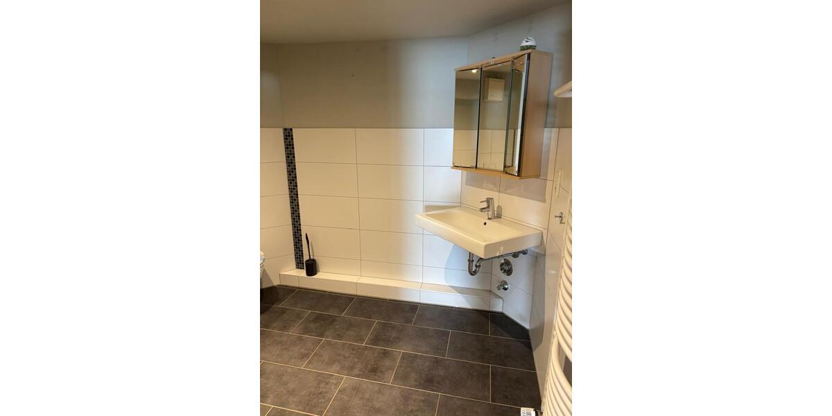 Dachgeschoßwohnung Ortenberg - 3 Zimmer, 97 m&sup2;, 790&euro; | Angebot:26420253