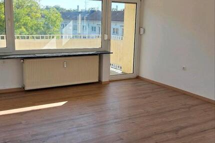 Wohnung Frankfurt am Main Niederrad - 3 Zimmer, 100 m&sup2;, 1.580&euro; | Angebot:27618641
