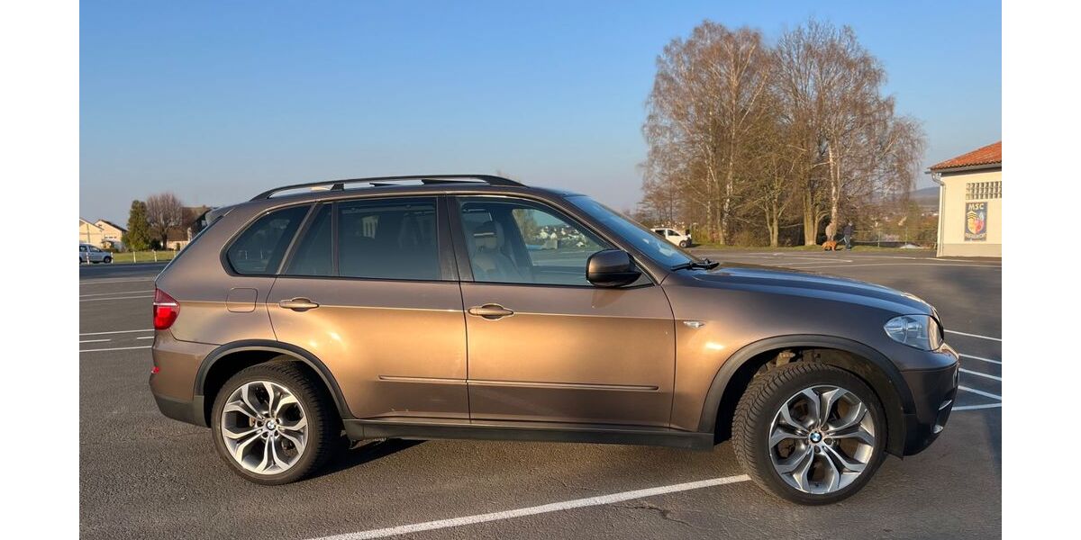BMW X5 243.000 km 14.500 &euro; Freigericht 63579