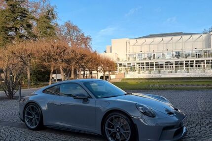 Porsche 992 14.586 km 177.500 &euro; Frankfurt am Main 60325