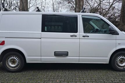 VW T5 Transporter 181.001 km 12.899 &euro; Frankfurt 60316