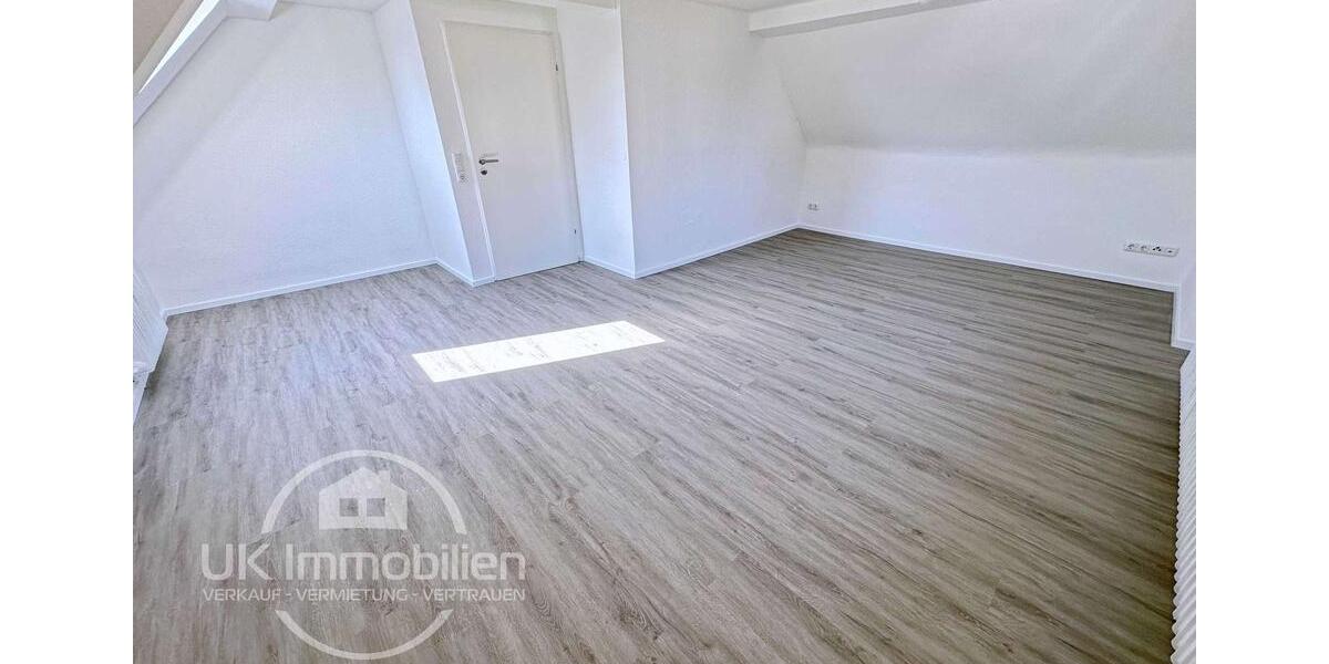 Dachgeschoßwohnung Frankfurt am Main Bonames - 2 Zimmer, 64 m&sup2;, 790&euro; | Angebot:25870896