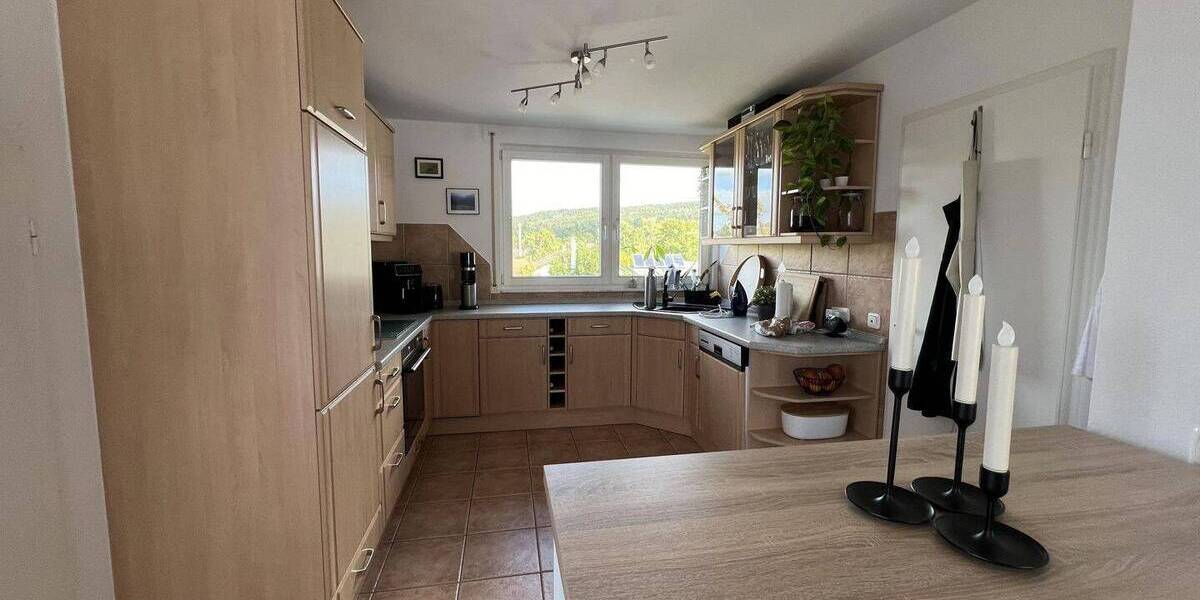 Mehrfamilienhaus, Wohnhaus Ortenberg Bleichenbach - 6 Zimmer, 293 m&sup2;, 435.000&euro; | Angebot:25685661