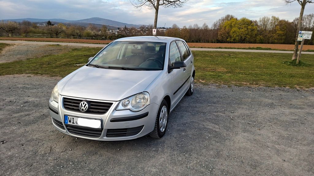 VW Polo 150.244 km 1.990 &euro; Bad Soden 65812