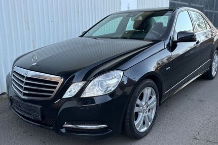 Mercedes-Benz E 220 217.000 km 9.999 &euro; Biebergemünd 63599