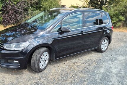 VW Touran 239.000 km 15.000 &euro; Mühlheim am Main 63165