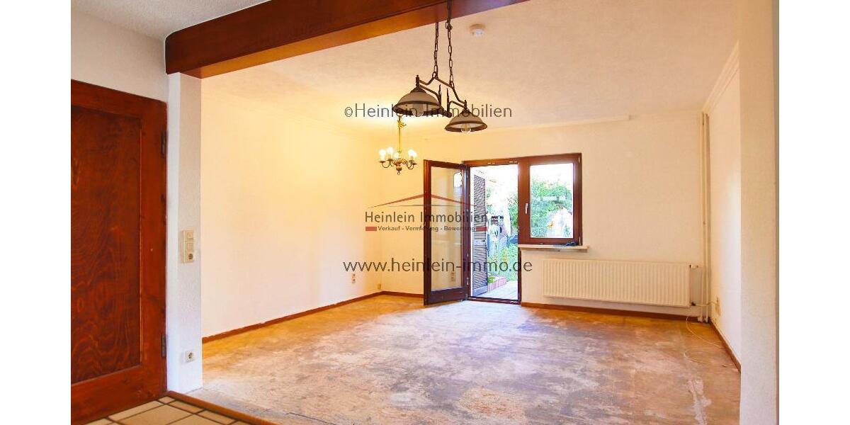 Charmantes Reihenmittelhaus 5 ZKBB* tgl.Badezimmer* kleiner Garten* Gartenhütte* Frankfurt-Gallus - Reihenmittelhaus Frankfurt Gallus Viertel | Angebot:25355417