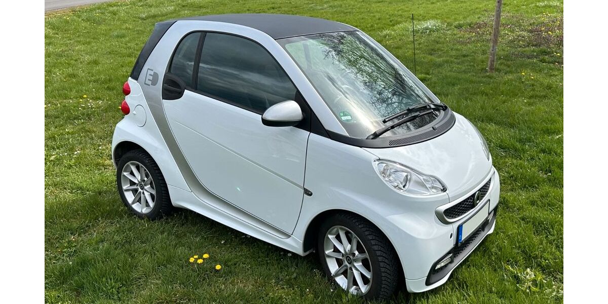 Smart ForTwo 106.400 km 6.800 &euro; Hanau 63452
