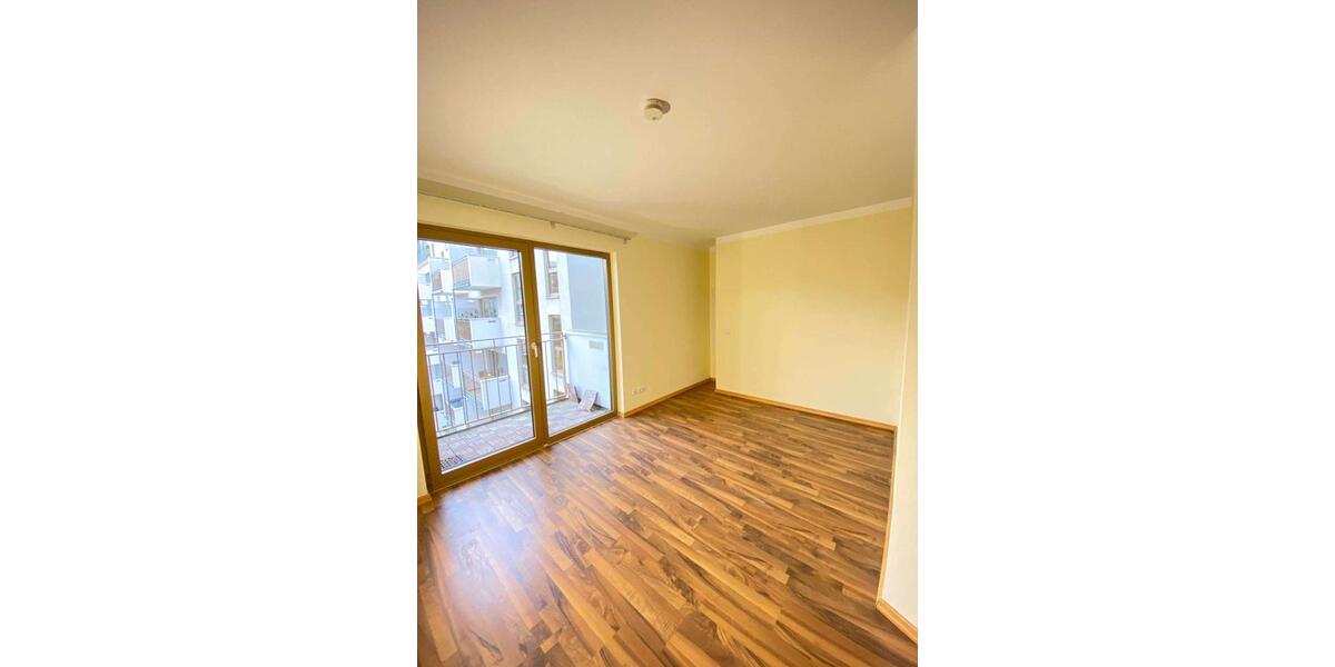 Etagenwohnung Frankfurt am Main Bockenheim - 2 Zimmer, 73 m&sup2;, 1.260&euro; | Angebot:25976065