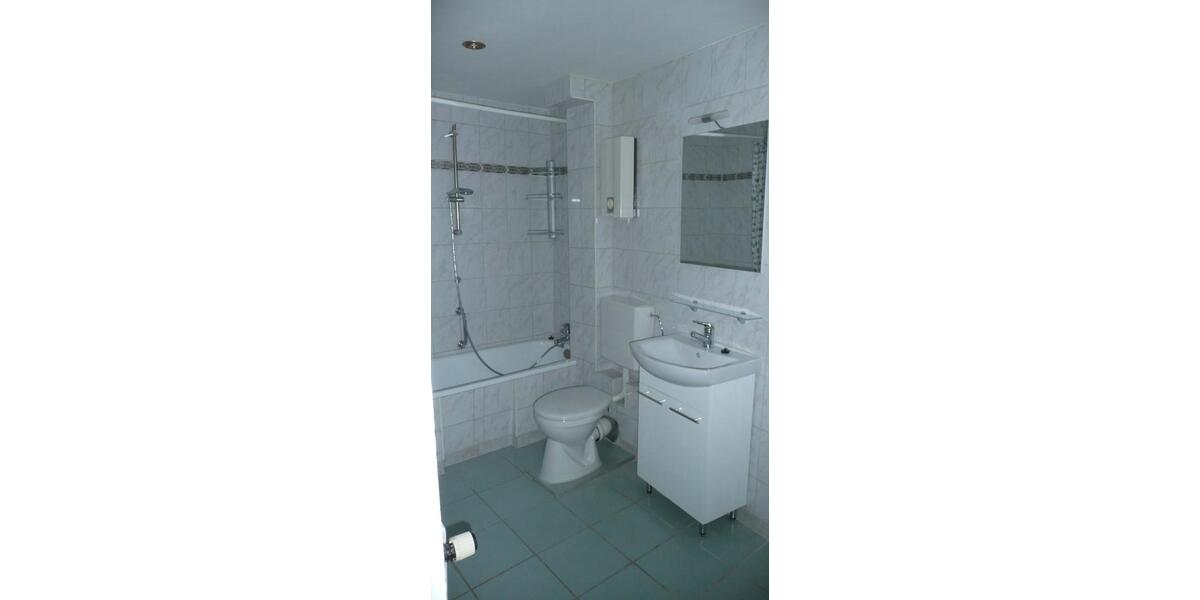 Etagenwohnung Nidderau - 2 Zimmer, 64 m&sup2;, 600&euro; | Angebot:26305405