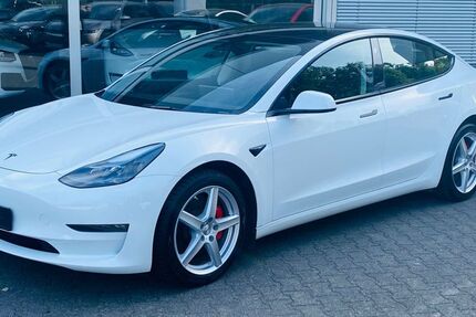 Tesla Model 3 50.000 km 32.950 &euro; Dieburg 64807