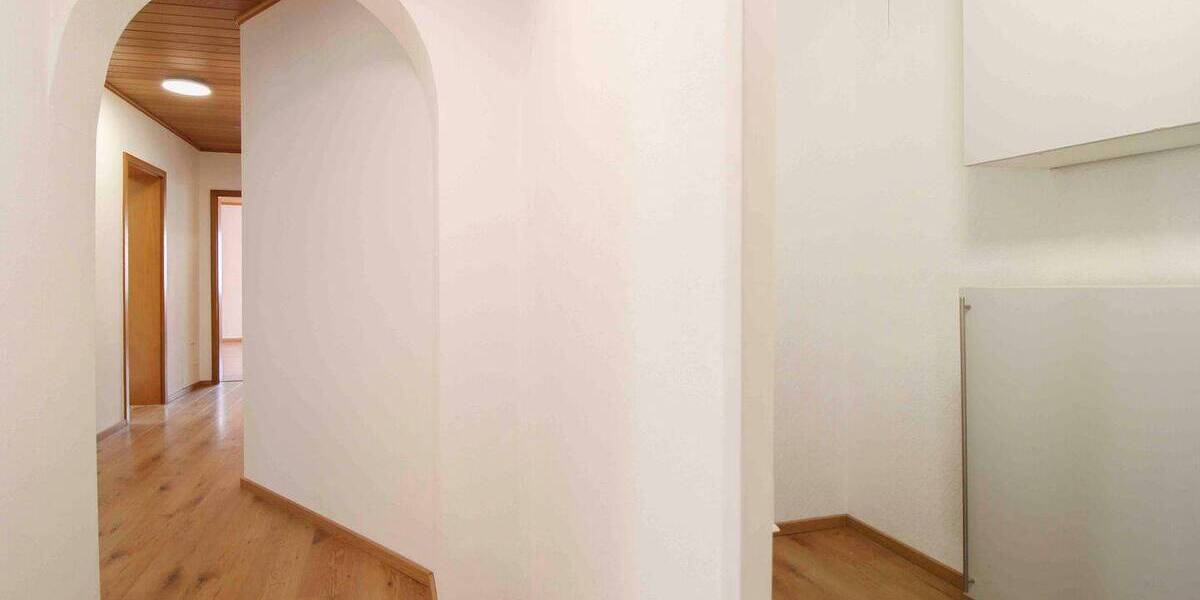 Etagenwohnung Frankfurt am Main Seckbach - 3 Zimmer, 94 m&sup2;, 495.000&euro; | Angebot:26028454