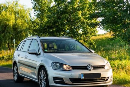 VW Golf 219.000 km 6.750 &euro; Frankfurt am Main 60327
