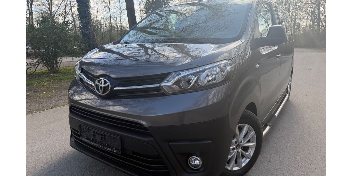 Toyota Proace (Verso) 147.000 km 22.890 &euro; Stockstadt 63811