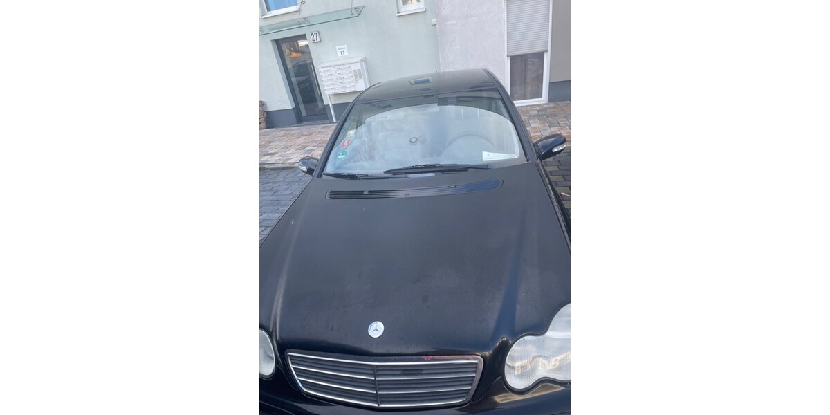 Mercedes-Benz C 180 254.000 km 1.800 &euro; Kelsterbach 65451