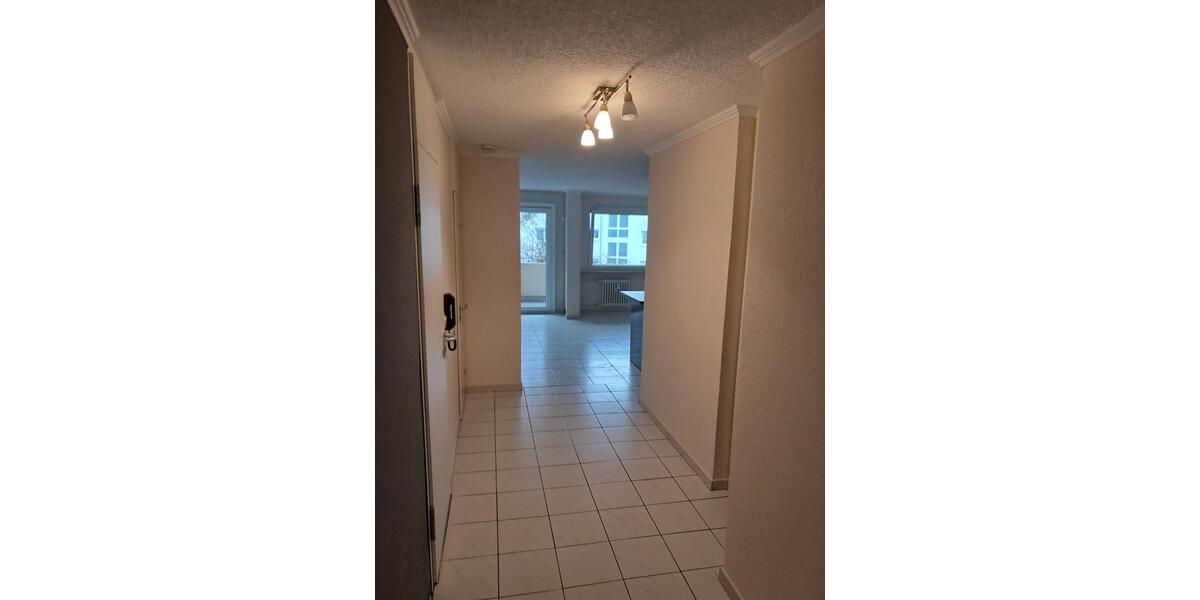 Etagenwohnung Schwalbach am Taunus - 3 Zimmer, 82 m&sup2;, 280.000&euro; | Angebot:25306281