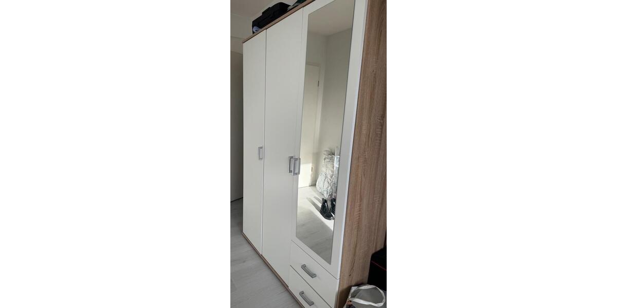 Etagenwohnung Frankfurt am Main Nord-West - 1 Zimmer, 28 m&sup2;, 440&euro; | Angebot:26045055