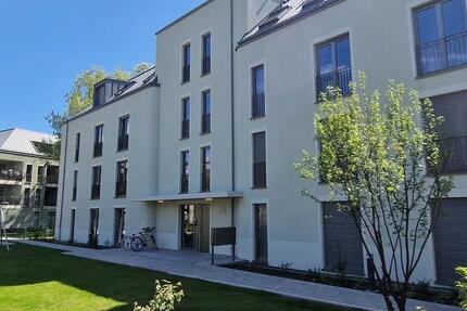 Wohnung Frankfurt am Main Ginnheim - 3 Zimmer, 82 m&sup2;, 1.900&euro; | Angebot:23330566