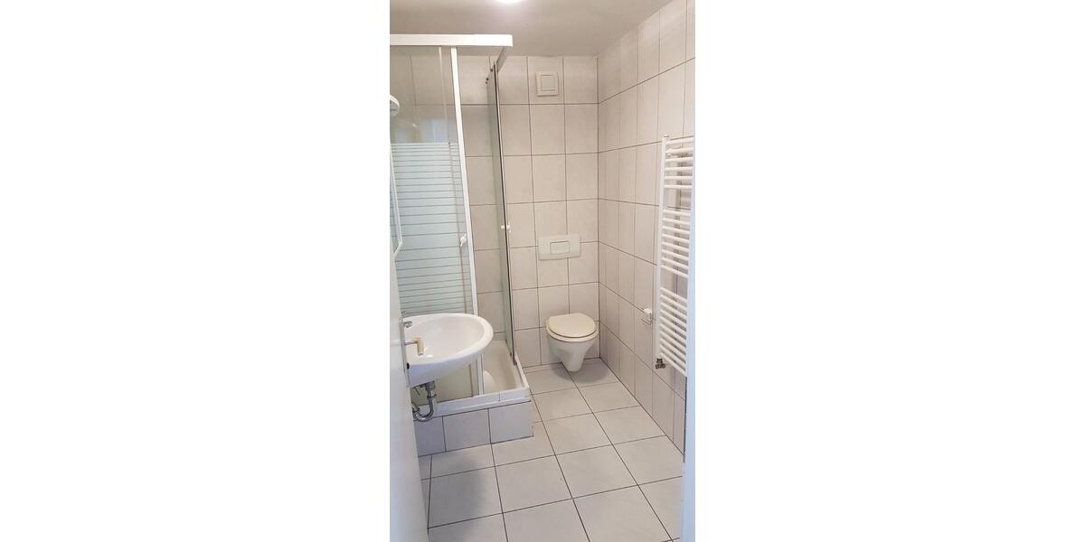 Dachgeschoßwohnung Frankfurt am Main Ost - 2 Zimmer, 47 m&sup2;, 700&euro; | Angebot:25613826