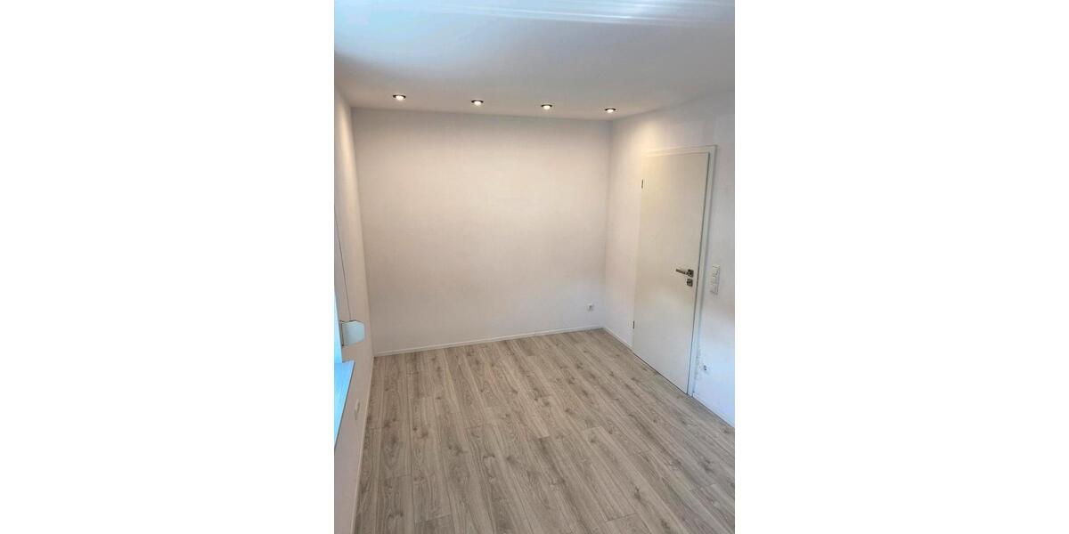 Etagenwohnung Niederdorfelden - 3 Zimmer, 80 m&sup2;, 1.200&euro; | Angebot:26045054