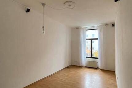 Wohnung Frankfurt am Main Bornheim - 2.5 Zimmer, 85 m&sup2;, 1.600&euro; | Angebot:25837985