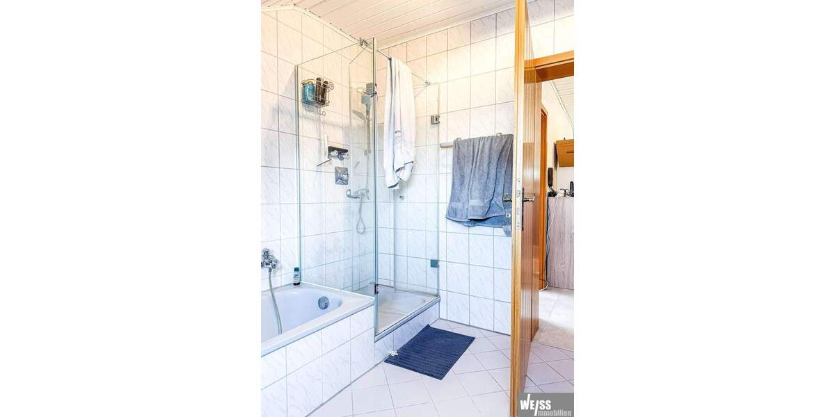 Mehrfamilienhaus, Wohnhaus Großostheim Ringheim - 7 Zimmer, 248 m&sup2;, 549.000&euro; | Angebot:25777776