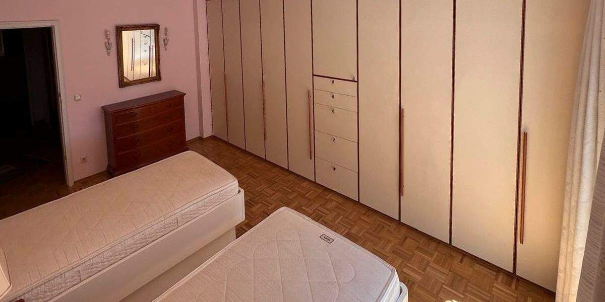 Einfamilienhaus Frankfurt am Main Bergen-Enkheim - 7 Zimmer, 224 m&sup2;, 1.395.000&euro; | Angebot:25743245